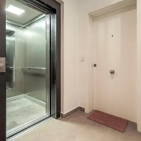 Uxama Luxury Penthouse En Triana - Terraza Y Parking Privados - Piscina * Séville